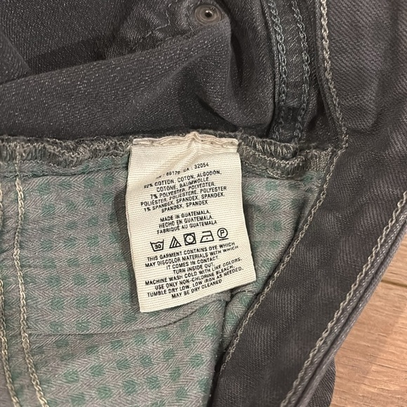 :Price Firm: Anthropologie Pilcro Stet Charcoal Jean Shorts - Picture 5 of 6